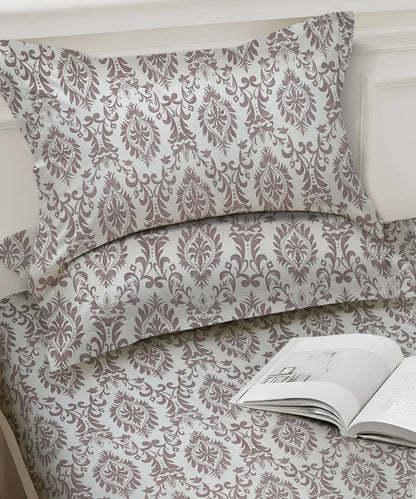 Dreamy Haze King Size Bedsheet With 2 Pillow Cover