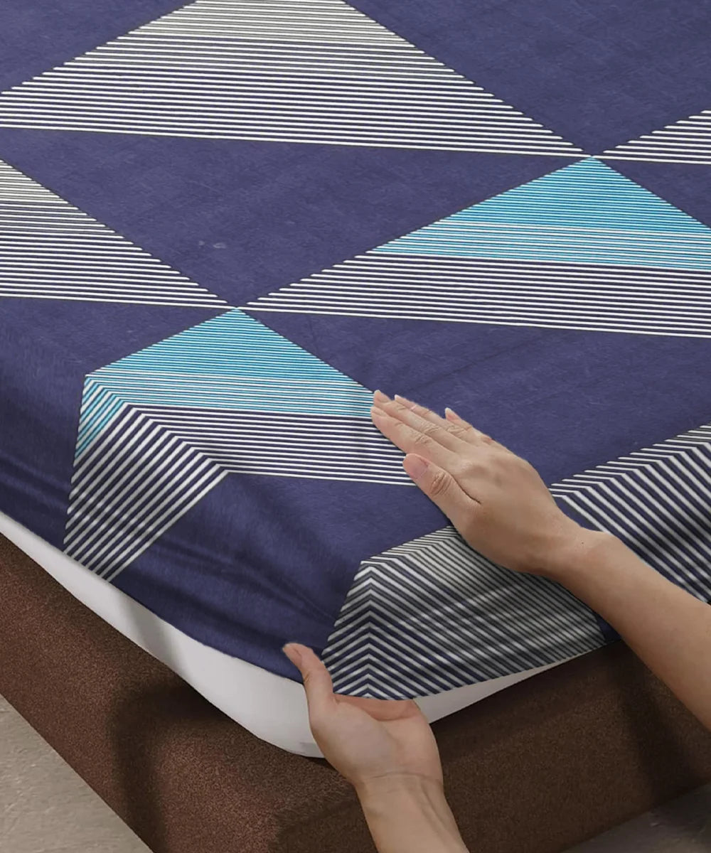 Glacier Grid King Size Bedsheet With 2 Pillow Cover
