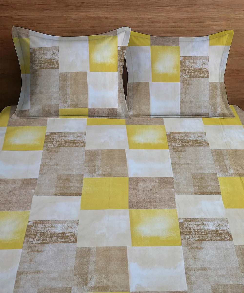 Golden Mornings King Size Bedsheet With 2 Pillow Cover