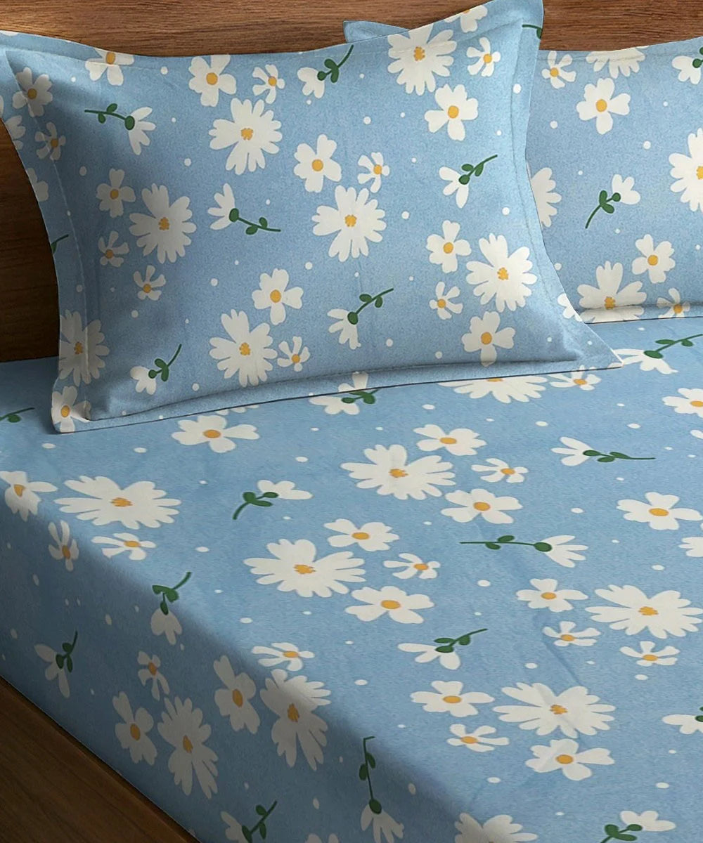 Blue Daisy Bliss King Size Bedsheet With 2 Pillow Cover