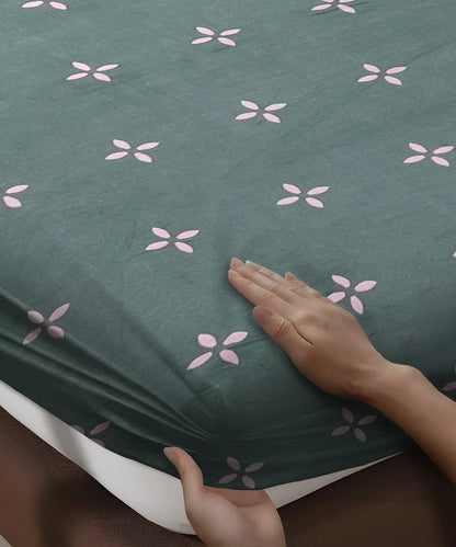 Midnight Blossom King Size Bedsheet With 2 Pillow Cover
