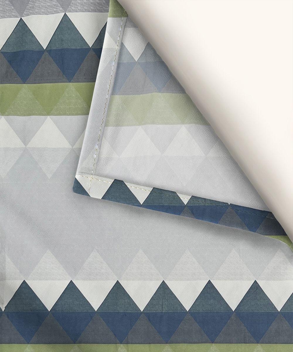 Shades of Multicolour Bedsheet With Pillow Covers