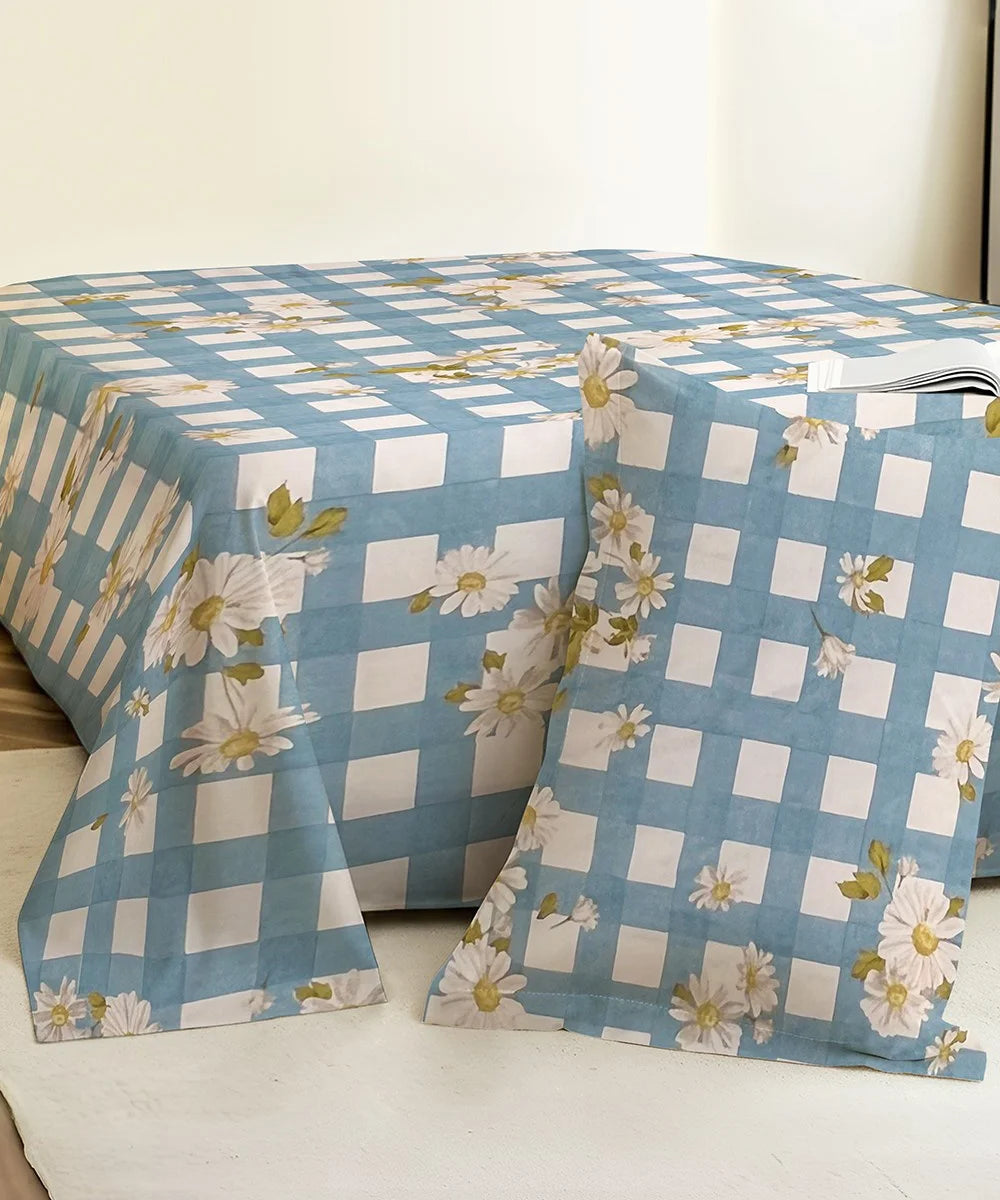 Blue Daisy Flat Bedsheet With Pillow Covers