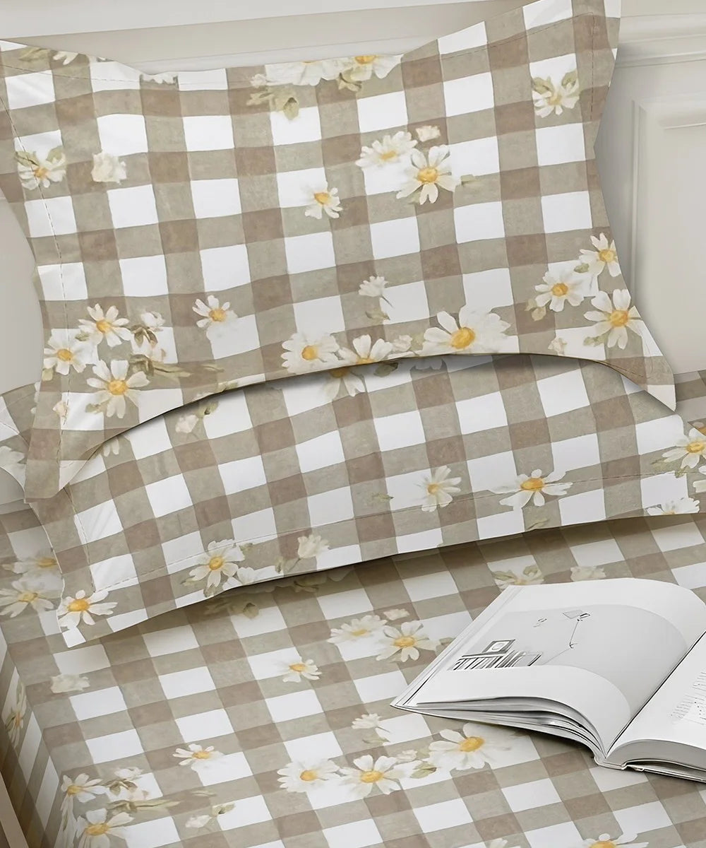 Grey Daisy Flat Bedsheet With Pillow Covers