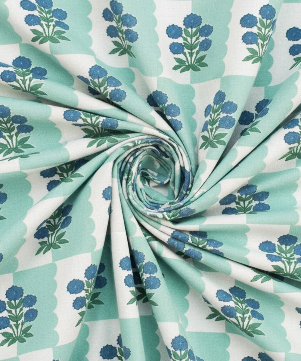Bluebell MeadowKing Size Bedsheet With 2 Pillow Cover