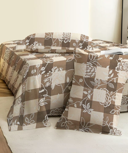 Bloom Check Bedsheet With Pillow Covers