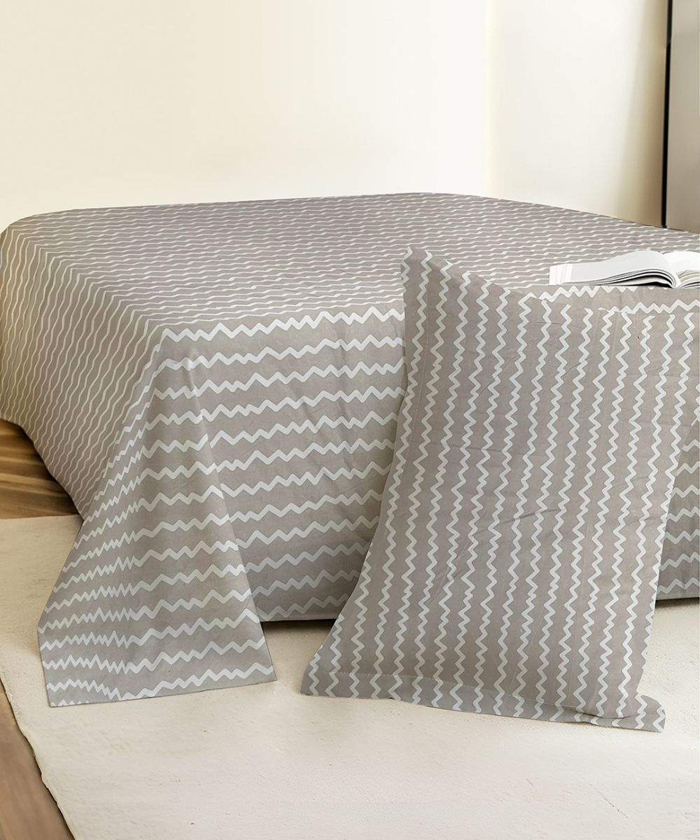 Pearl Wave Bedsheet With Pillow Covers