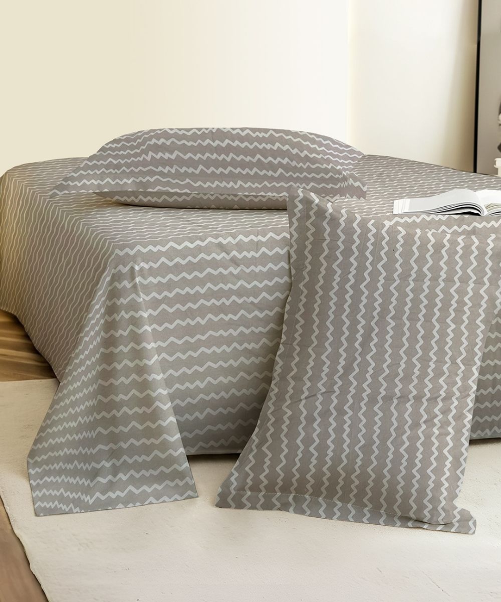 Pearl Wave Bedsheet With Pillow Covers