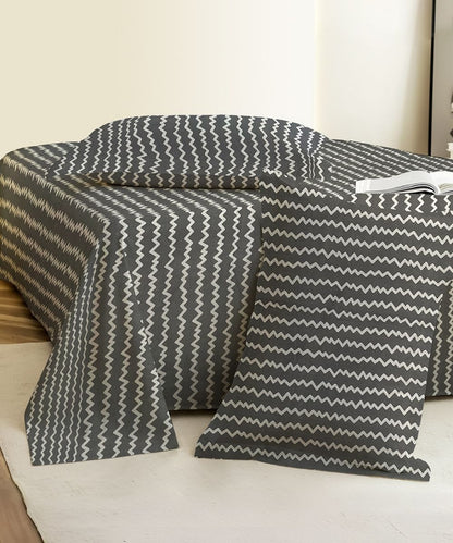 Nordic Grey Bedsheet With Pillow Covers