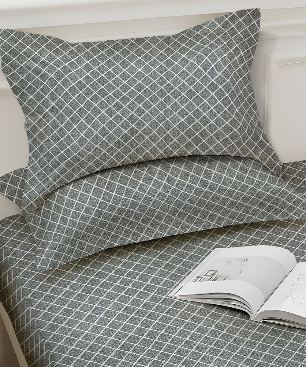 Mist Grey Trellis Bedsheet With Pillow Covers