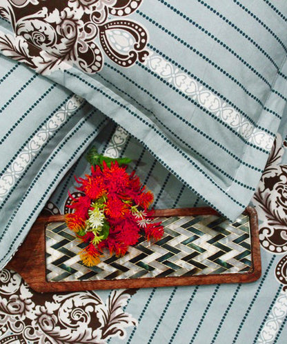 Classic Striped Majesty Flat Double Bedsheet With 2 Pillow Covers