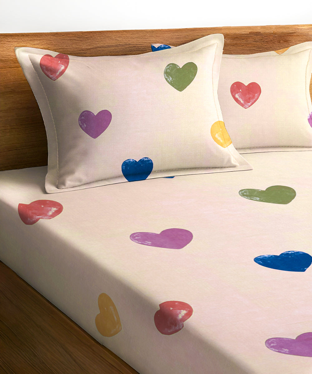 Rainbow Heartbeats King Fitted Bedsheet With 2 Pillow Covers