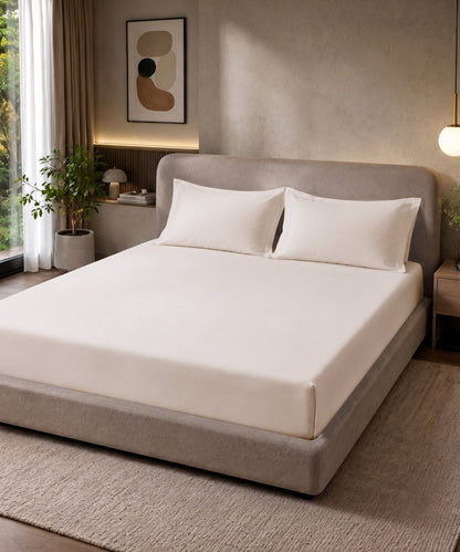 Classic White Solid Fitted Bedsheet With Pillow Cover