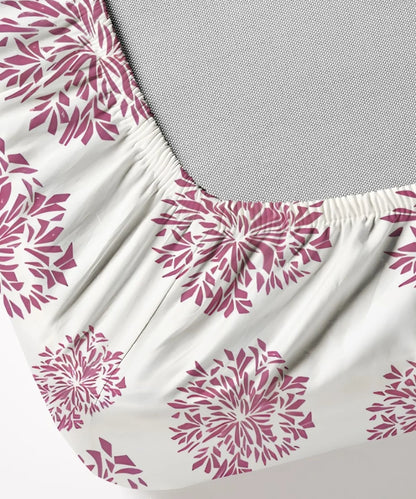 PINK & white floral bedsheet 