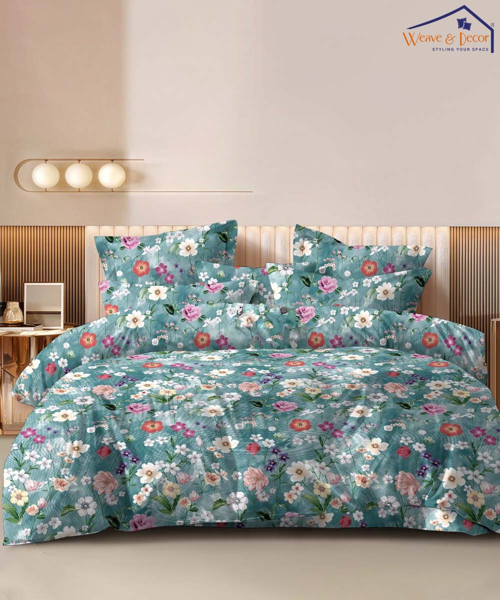 Teal Blossom Haven Quilt / Blanket / Razai / Duvet Covers