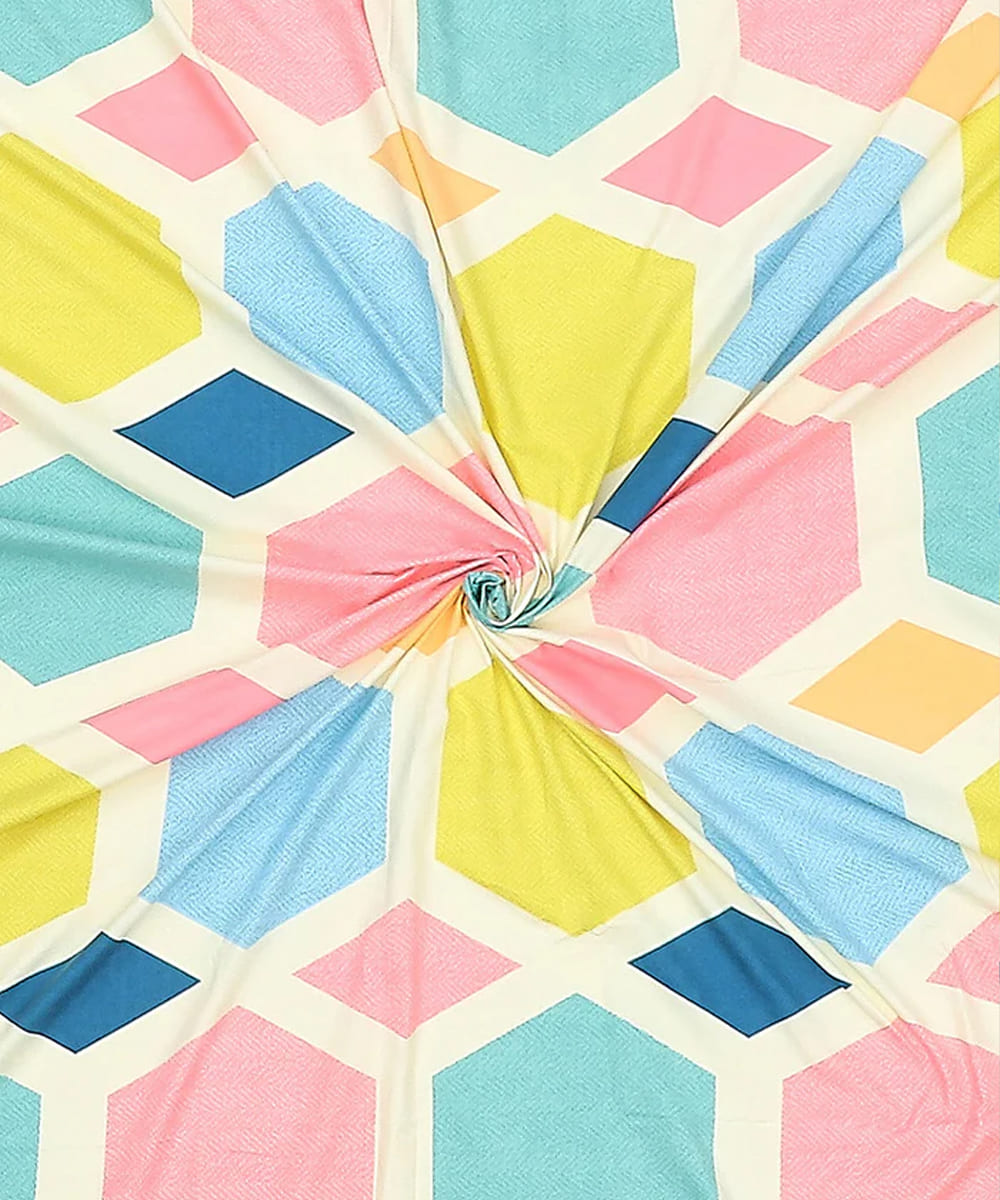 Hexa Geometric Flat Double Bedsheet With 2 Pillow Covers