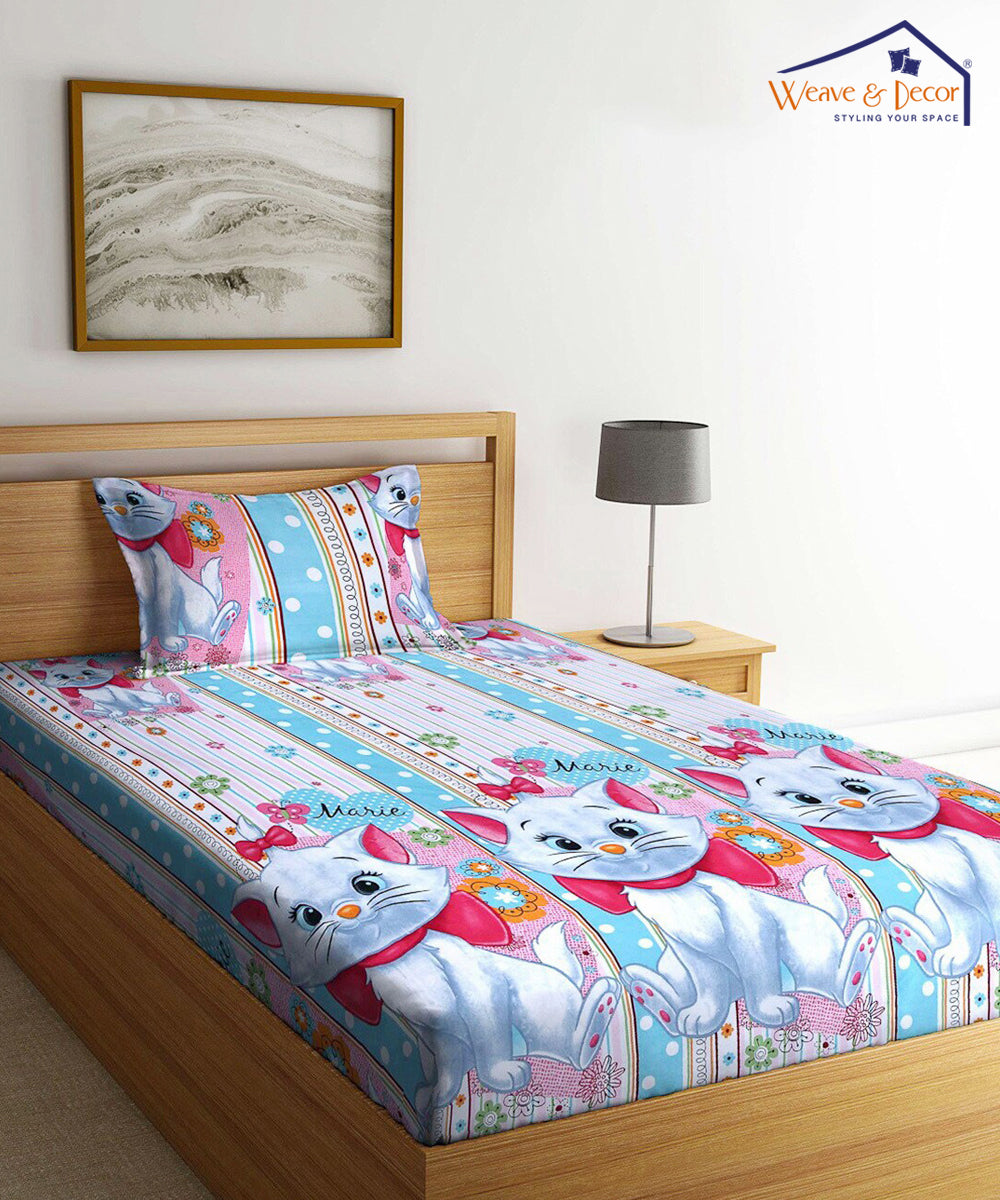 Cute Kitty Flat Bedsheet With Pillow Covers