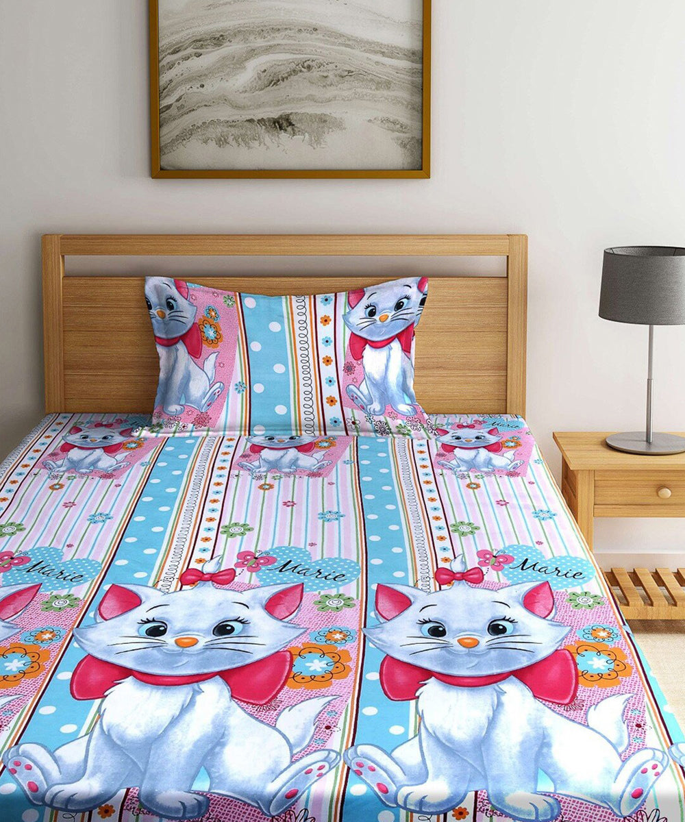 Cute Kitty Flat Bedsheet With Pillow Covers