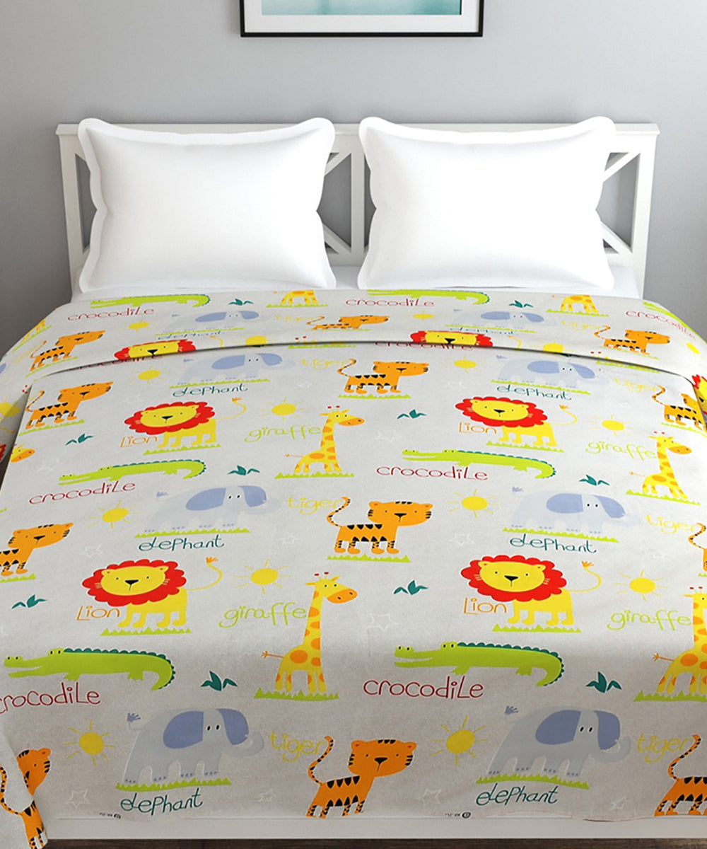 Cute Kids Quilt / Blanket / Razai / Duvet Cover