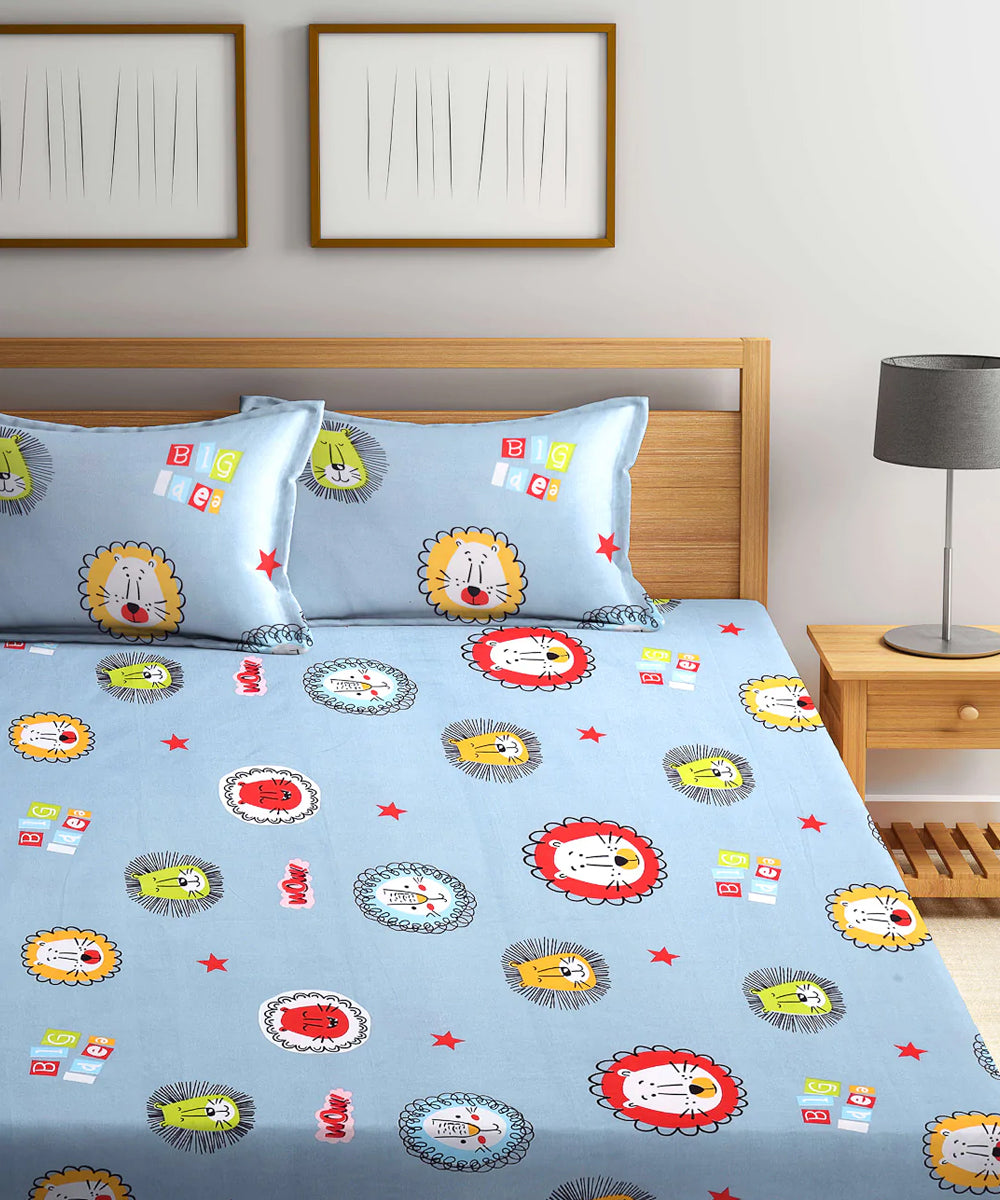 Cute Lions King Size Bedsheet With 2 Pillow Cover