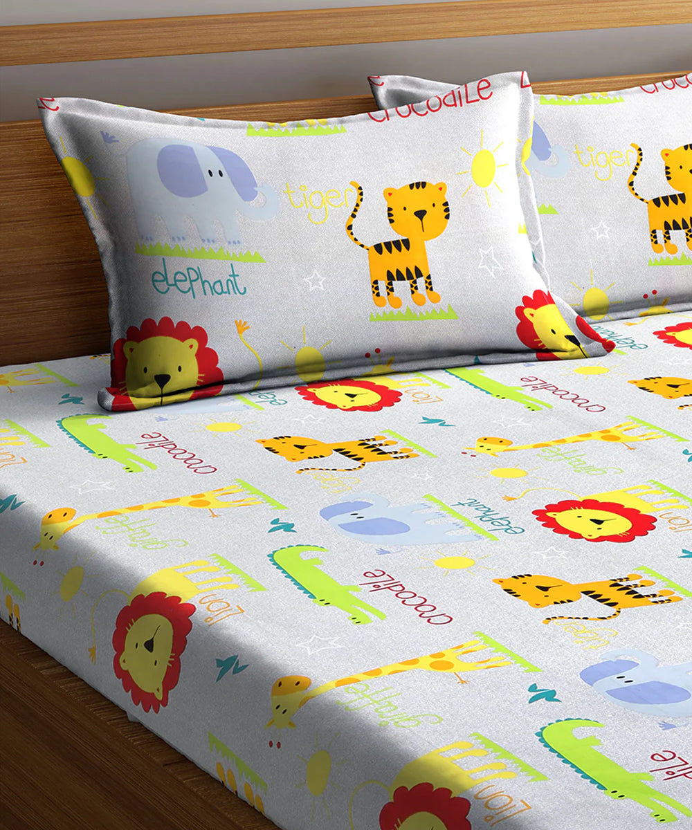 Cute Kids Queen Fitted Bedsheet With 2 Pillow Covers