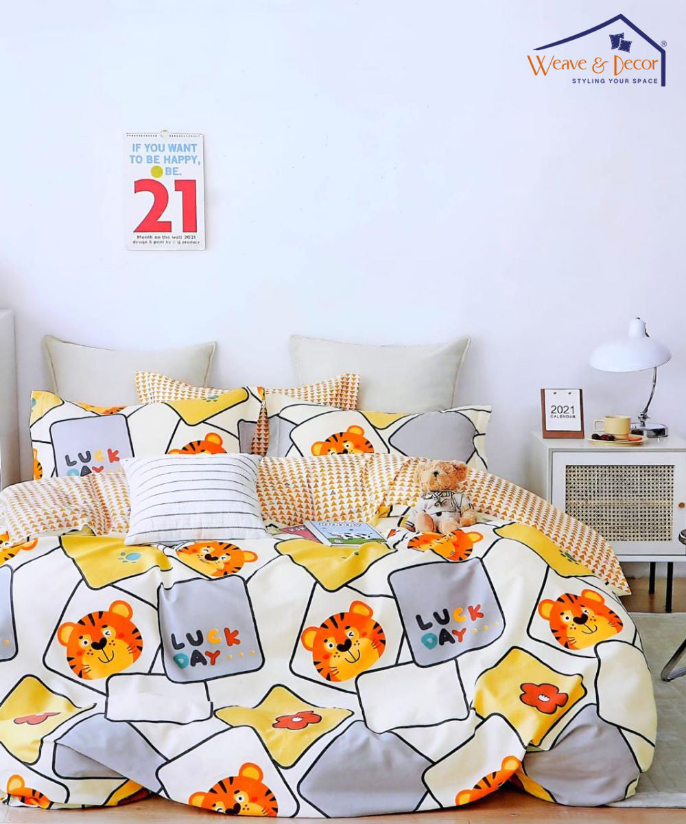 Little Cub Comforter Set With Bedsheet- 4 Pc