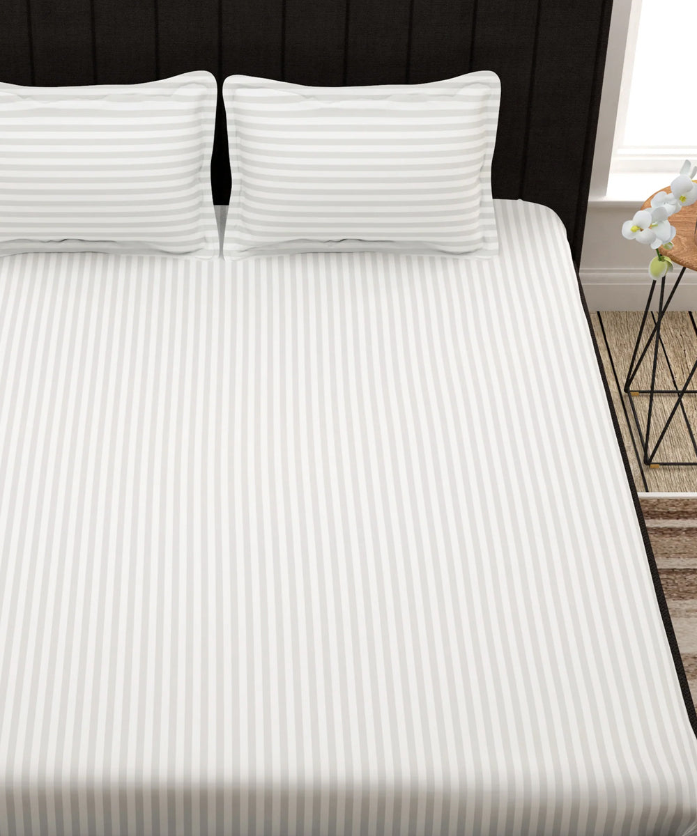 White Super King Fitted Bedsheet With 2 Pillow Covers