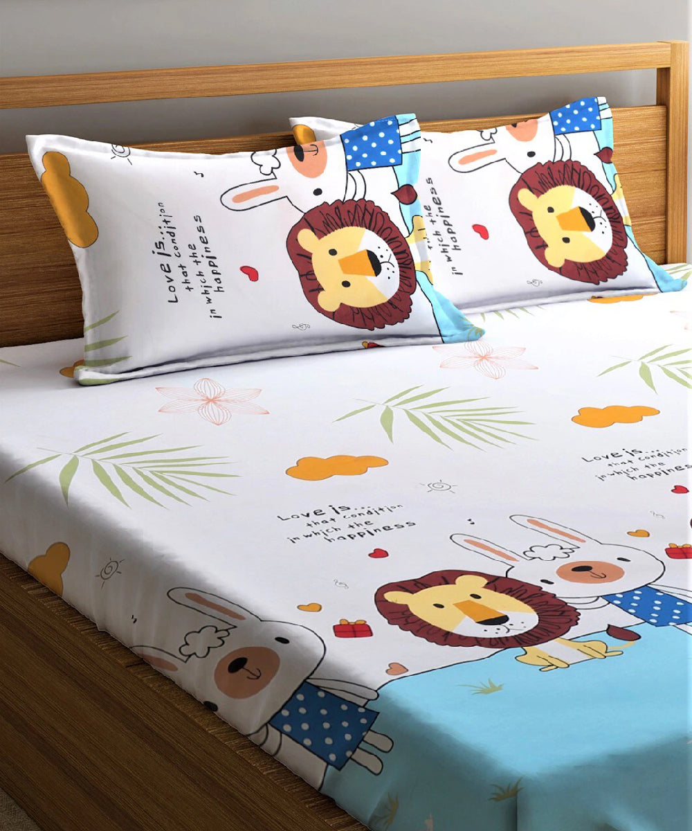 Multi Color Kids Queen Fitted Bedsheet With 2 Pillow Covers