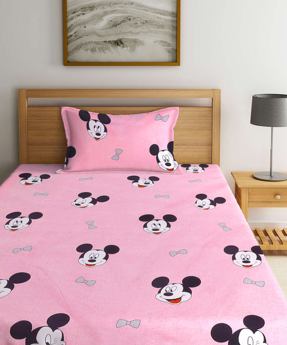 Mouse Magic Kids Flat Bedsheet With Pillow Covers