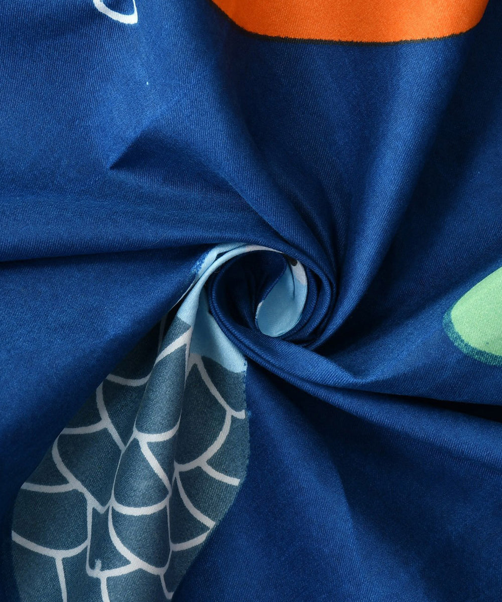Blue Fish Kids King Size Bedsheet With 2 Pillow Covers